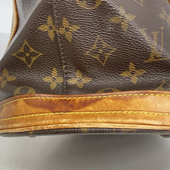 LOUIS VUITTON Authentic Brown Monogram Tote Bag - Picture 6 of 14